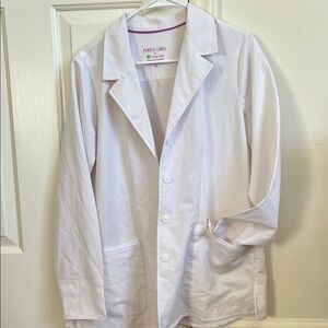 Healing Hands - White Lab Coat with Notched Collar